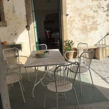 Residenza Storica Parco Lanoce Apartment Poggiardo Ngoại thất bức ảnh